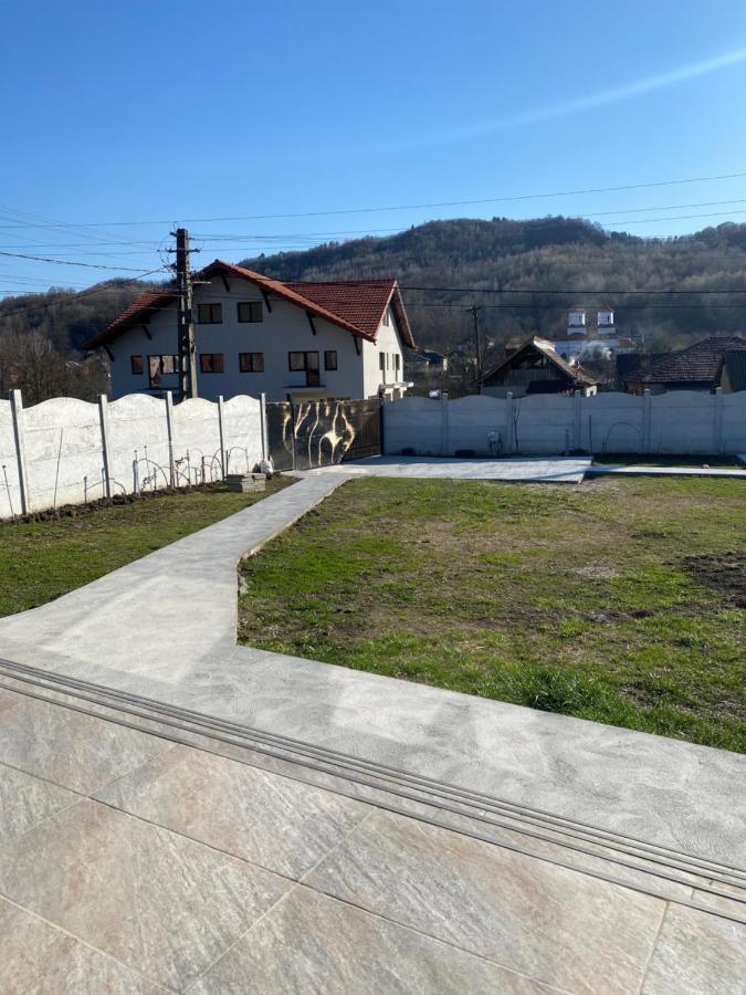 Cabana Evay Ocnele Mari Exterior photo